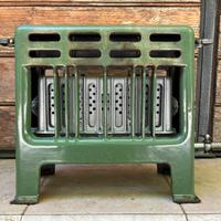 Stufetta a metano in metallo antica