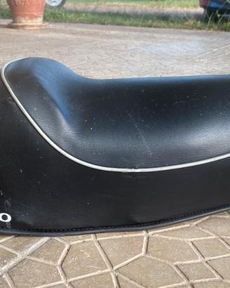 Sella conservata Vespa 50 special