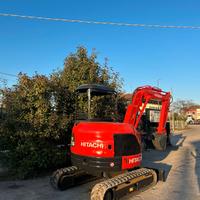 E214 ESCAVATORE HITACHI 35 Q