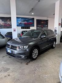 Volkswagen Tiguan 1.6 TDI SCR Sport BlueMotion Tec
