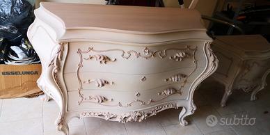 Mobili antichi stile Shabby Chic