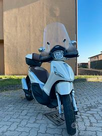Piaggio beverly 300