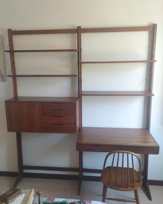 Libreria/cassettiera/scrivania con sedia - svedese