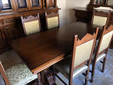 Tavolo da pranzo rettangolare in legno