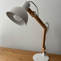 Lampada da tavolo Tomons stile nordico