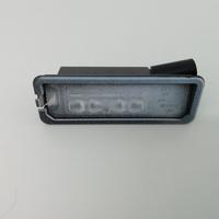 1K8943021D FANALE LUCE TARGA VOLKSWAGEN Golf 7 Ber