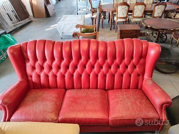 Divano pelle rossa 