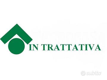 2 LOCALI A TORINO