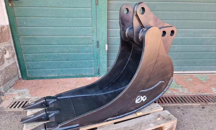 Benna escavatore 11t euro benne