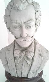 G. Visentin - porcellana biscuit busto Toscanini
