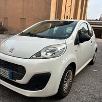 Peugeot 107 NEOPATENTATI