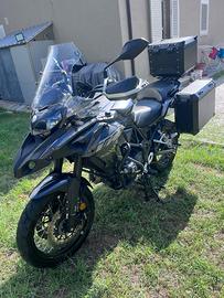 Benelli TRK502 X