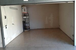Garage per uso deposito e /o box