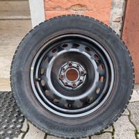 Gomme invernali 165/70 R14 + cerchi attacco FIAT