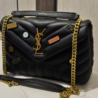 Borsa nera elegante con sacchetto incluso nuova