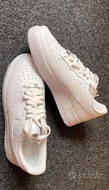 Nike Air Force 1 bianche originali – taglia 40