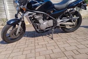 Kawasaki ER5