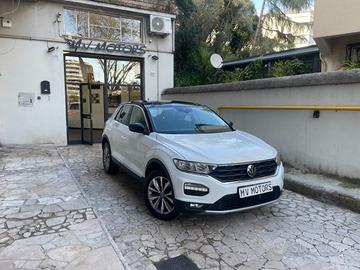 VOLKSWAGEN T-Roc 1.5 TSI DSG style 150 cv