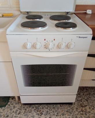 cucina elettrica con forno