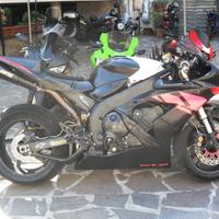 Yamaha YZF R1 2006 PISTA OHLINS BREMBO