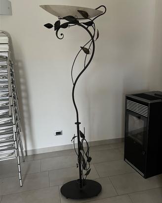 Lampada in ferro battuto