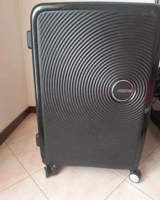 valigia  American Tourister 77cm