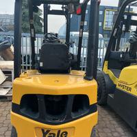 CARRELLO ELEVATORE YALE 20 qli
