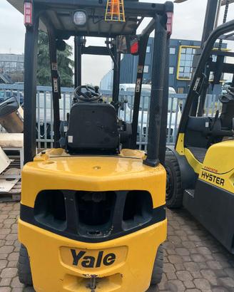 CARRELLO ELEVATORE YALE 20 qli