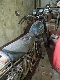 moto cagiva 250 epoca.