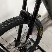 e-bike Trek carbon 29/27,5 misura L