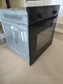 Forno Indesit elettrico nero 