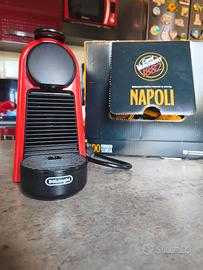 Macchina caffè Nespresso De' Longhi Inissia Rossa