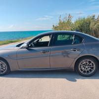 alfa Giulia anno 2019