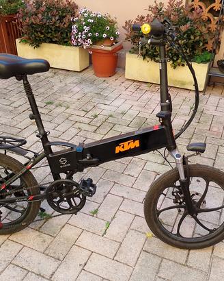 bicicletta elettrica pieghevole 