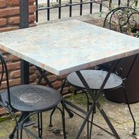 Vando tavoli e sedie da esterno