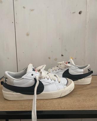 Nike blazer low’77 jumbo