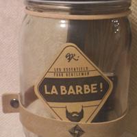 Set da barba con rasoio e pennello