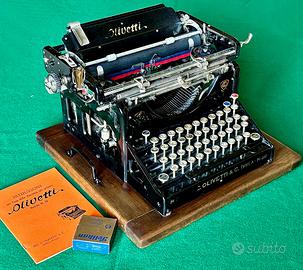 Olivetti M20 1930 funzionante con base in legno