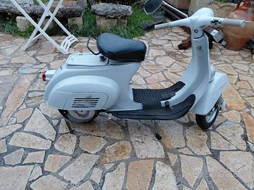 vespa special 