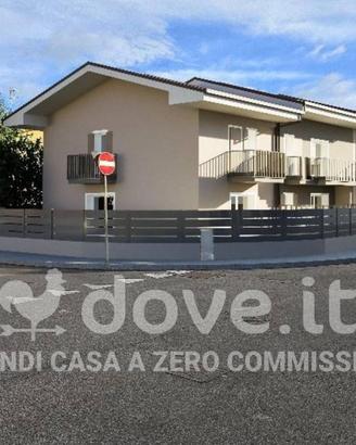 Villetta a schiera di 227 m² con 5 locali e box au
