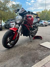 Monster 696+ depo a libretto (patente a2)