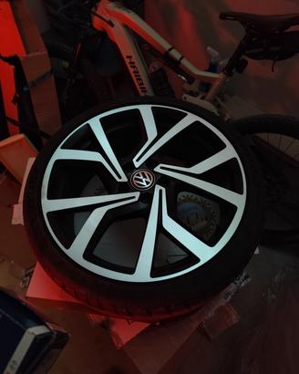 Cerchi originali Volkswagen golf GTI 19 Brescia 