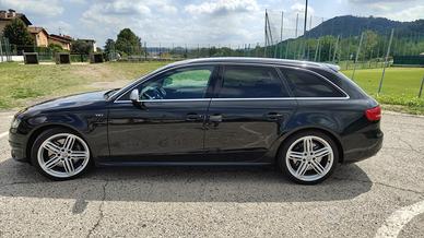 Audi S4 B8 3.0 V6T 333 cv