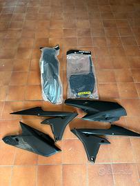 Plastiche yzf 250