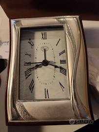 Orologio da tavolo, legno ed argento, con scatola