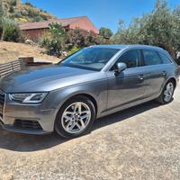 AUDI A4 5ª serie - 2016