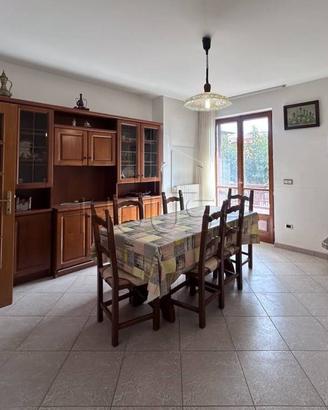 Appartamento di 125 m² con 4 locali e box auto dop