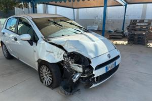 Fiat Punto 1.3 M.JET 75 CV 5 porte Easy - SINISTRA