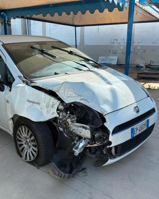 Fiat Punto 1.3 M.JET 75 CV 5 porte Easy - SINISTRA