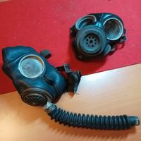 2 maschere antigas